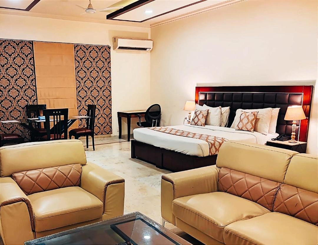 When In Gurgaon - Artemis Hospital 1 Min Walk, Fortis & Medanta 4 Mins Drive Buitenkant foto