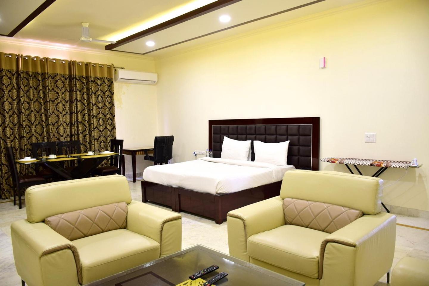 When In Gurgaon - Artemis Hospital 1 Min Walk, Fortis & Medanta 4 Mins Drive Buitenkant foto