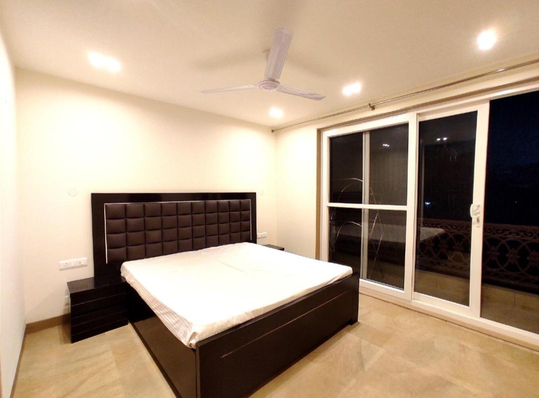 When In Gurgaon - Artemis Hospital 1 Min Walk, Fortis & Medanta 4 Mins Drive Buitenkant foto
